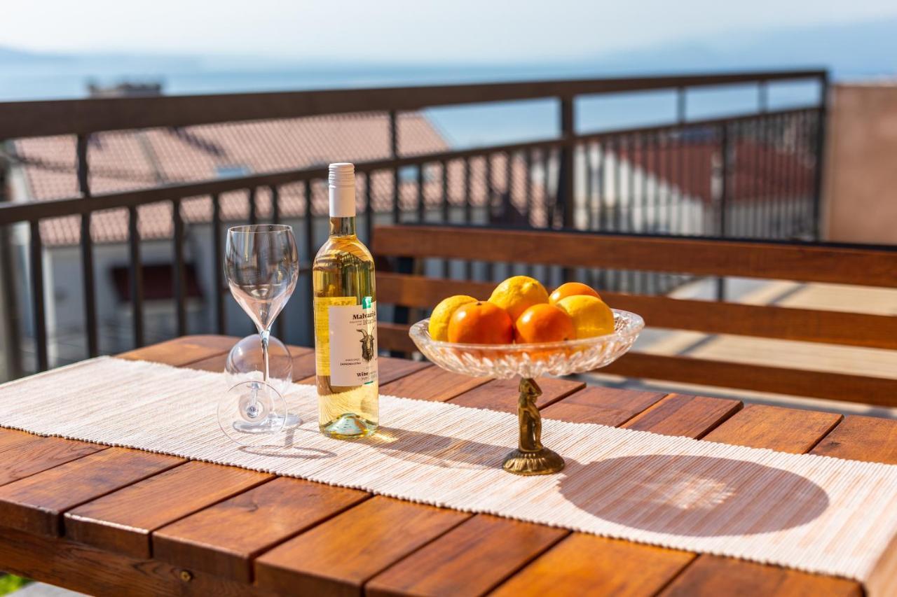 Apartman Mia Senj  Buitenkant foto