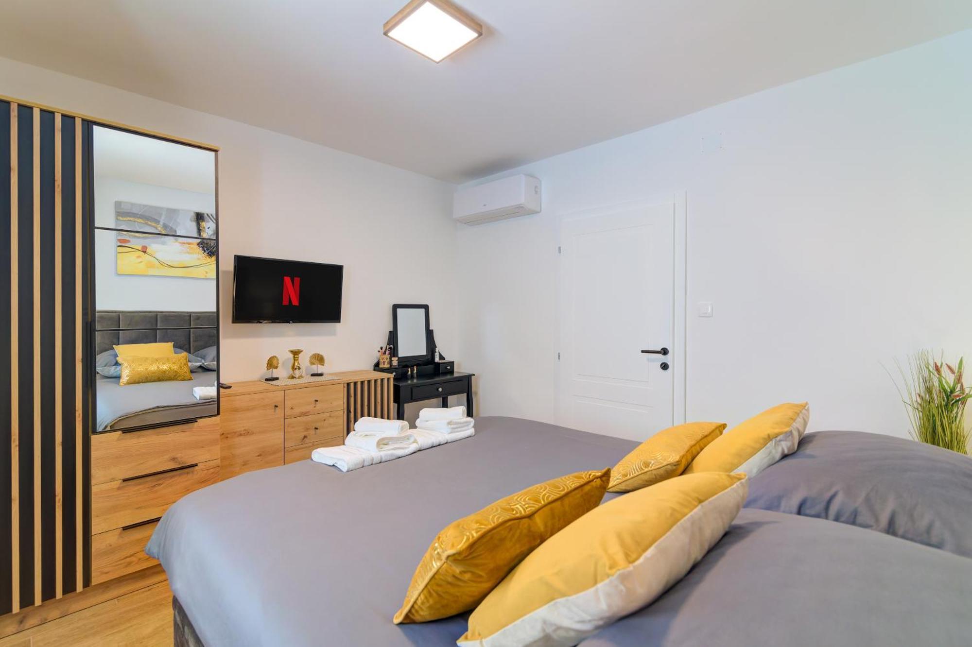 Apartman Mia Senj  Buitenkant foto
